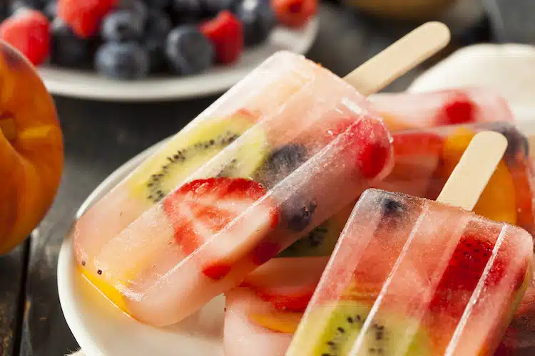 Fruit-Popsicles